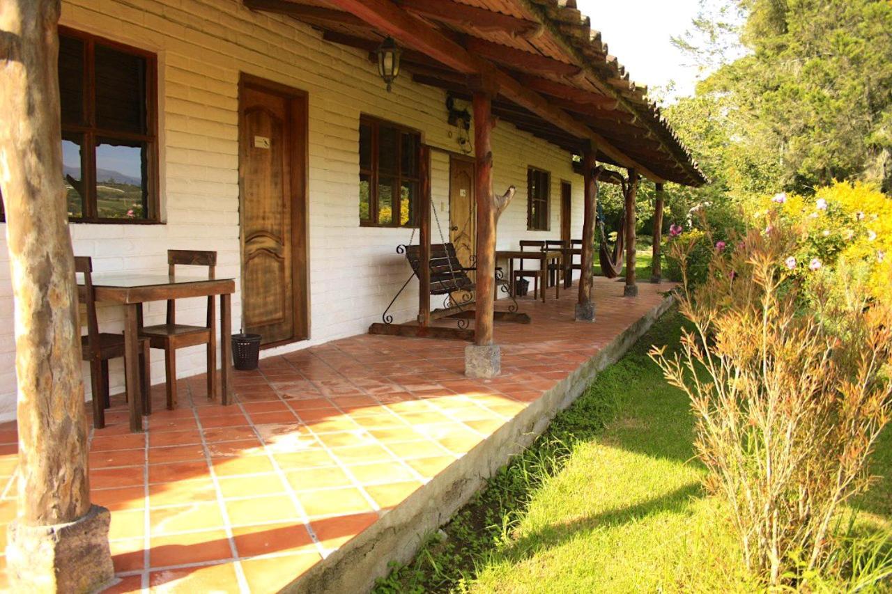 איבארה Hosteria Cananvalle מראה חיצוני תמונה